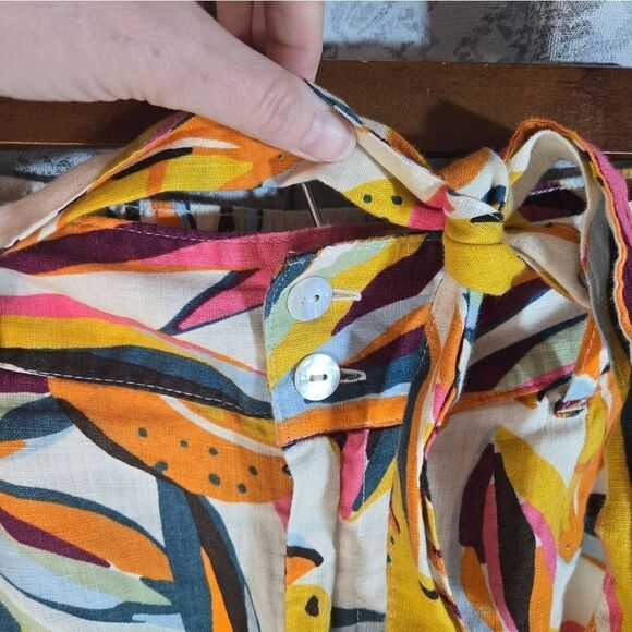 C&C California Linen Very High Waisted Tropical Print Shorts Womens Size Medium - Picture 7 of 12